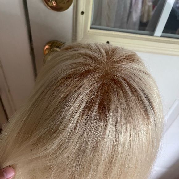 Blonde and Peach Ombré Wig - Picture 13 of 14